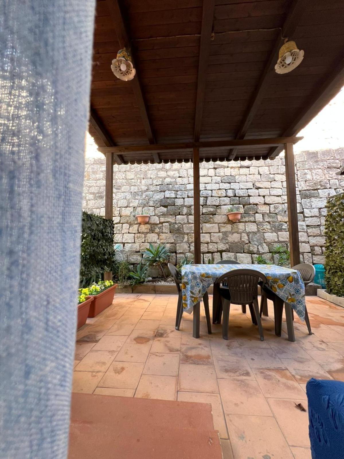 In Riva Al Mare Bed & Breakfast Gela Exterior photo
